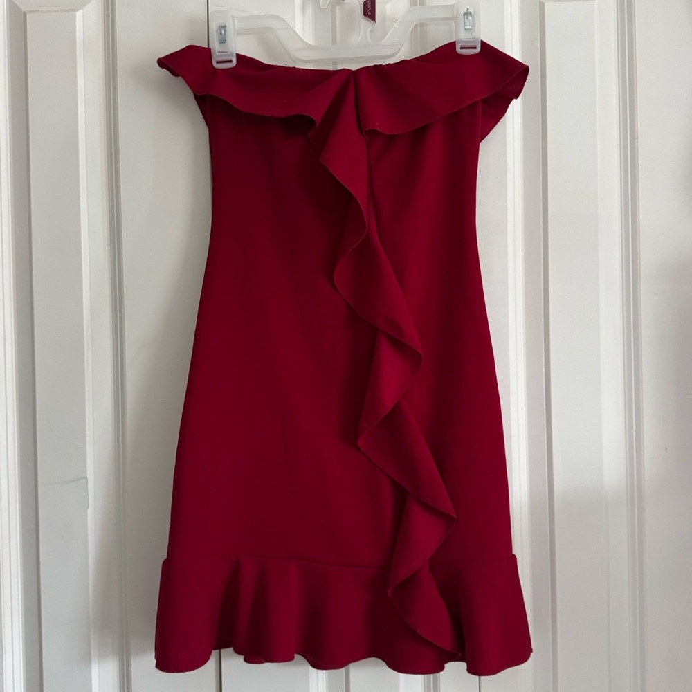 Lulu's Strapless Ruffle Red Dress